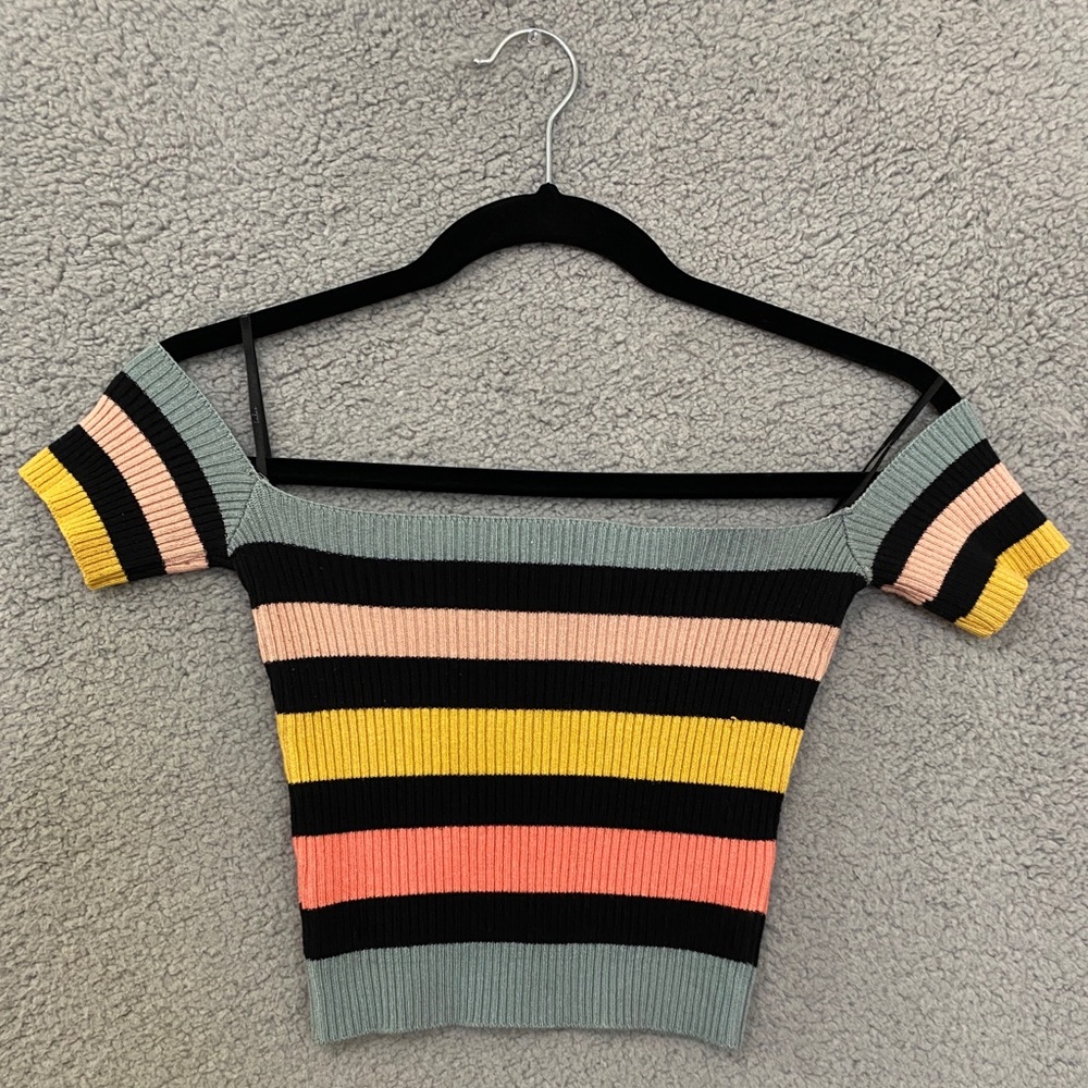 Lulu's Women's Black Striped Crop Top Short Sleeve Off Shoulder Ribbed Knit S